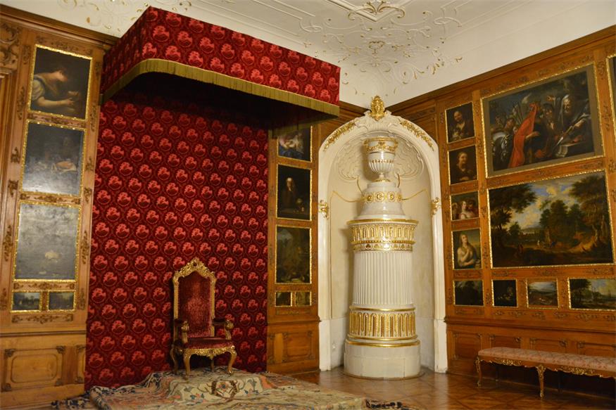 Auf Entdeckungstour zwischen Schloss, Schuhmuseum und Sliwowitz