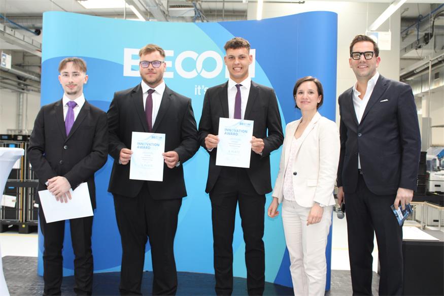 BECOM Award für innovative Idee: Autonomes Boot prüft Wasserqualität