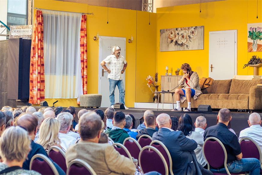Theaterstadl Gattendorf feiert 25 Jahre mit ausverkaufter Premiere