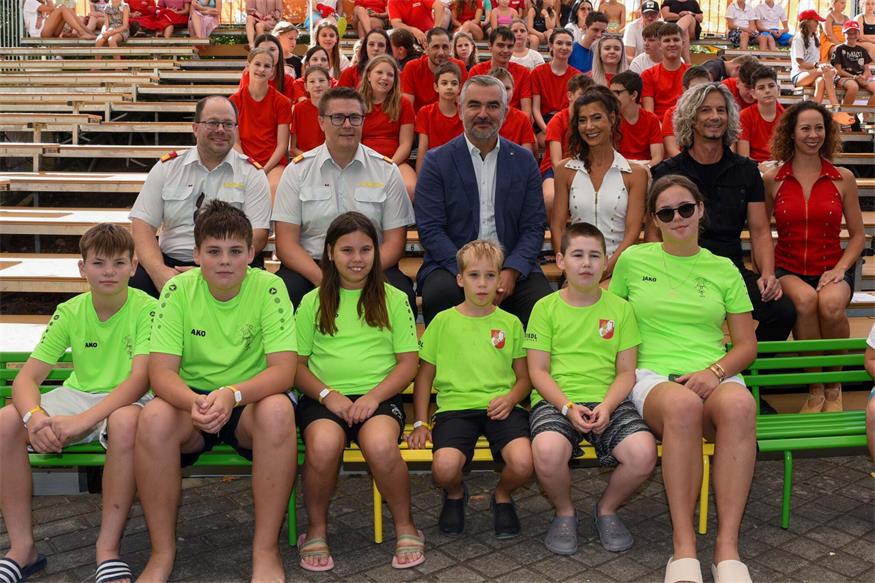 Spritziges Danke für Nachwuchs von Burgenlands Blaulichtorganisationen