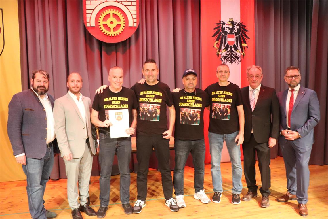 ASKÖ Sektion Tischtennis. Stefan Grosinger, Rainer Selinger, Bjülent Bordo und G...