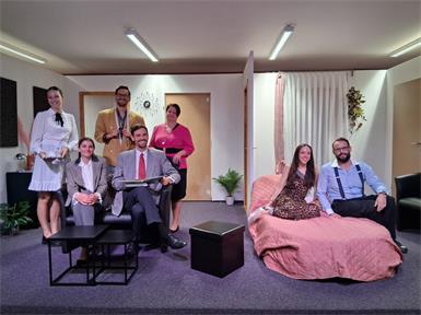 Ab 22. August spielt der Theaterverein „Dugava/Regenbogen“ in Güttenbach wieder auf.