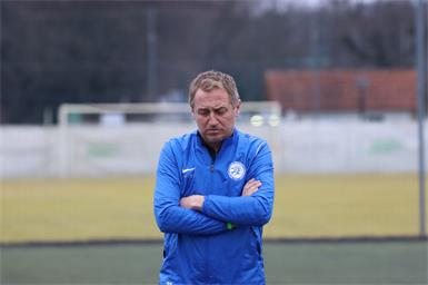 Alles im Soll: Harry Schneller hat mit seinem Team den Aufstieg fast schon in der Tasche. 