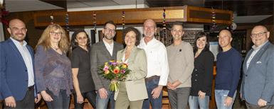 Allhauer Wirtschaft – Generalversammlung 2025: Foto v.l.n.r. Bürgermeister Joachim Raser, bisheriger Vorstand: Anita Tausz, Liane Krutzler-Loschy, Roland Gergits sowie das neue Vorstandsteam mit Petra und Wolfgang Brenner, Günter Hari, Christiane Gall, Mario Hari und Ronald Rasser.