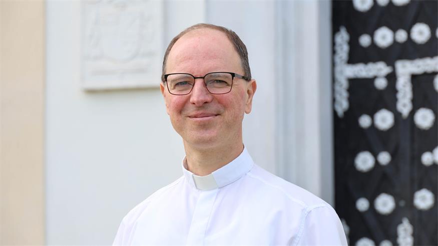 Am 20. August feierte Pater Stefan seinen 50. Geburtstag. Seit 27 Jahren lebt er im Kloster in Loretto, seit Mai 2003 ist er als Pfarrer tätig. 