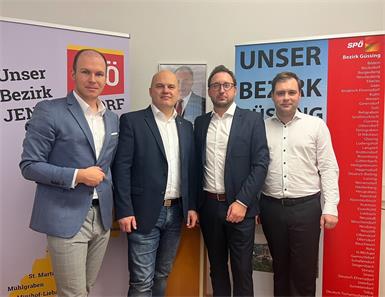 Am Bild v.l.n.r. Regionalmanager Bürgermeister Fabio Halb, SPÖ Bezirksvorsitzender Jennersdorf Bürgermeister Mario Trinkl, SPÖ Bezirksvorsitzender Güssing Bürgermeister Jürgen Dolesch, SPÖ Landesgeschäftsführer Kevin Friedl. Foto: SPÖ