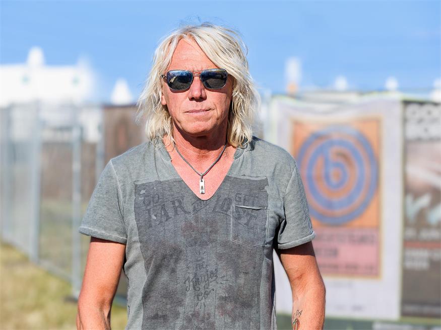 Am Gelände. Mit dem Nova Rock inNickelsdorf hat das Burgenland das größte Musikfestival Österreichs bekommen. Nächstes Jahr wird wieder vier Tage lang gerockt.