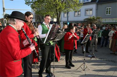 Am Samstag (27. Juni, ab 16 Uhr) findet in Neusiedl am See das Bezirksmusikantentreffen mit Marschmusikwertung im Feuerwehrhaus statt.
