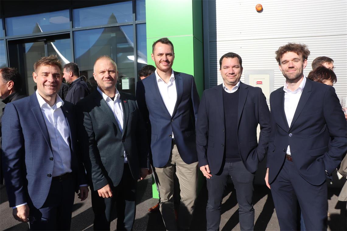 Andreas Obermayr (Geschäftsführer von Austria Pet Food), Philip Pauer (Vorstands...