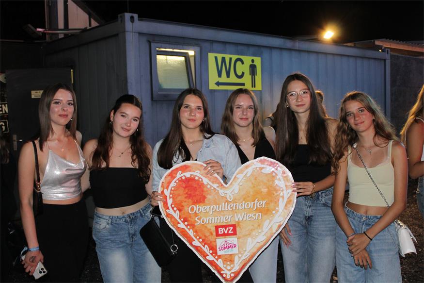 Sommer Wiesn: DJ „KXXMA“ und Co. ließen Party-Herzen höher schlagen