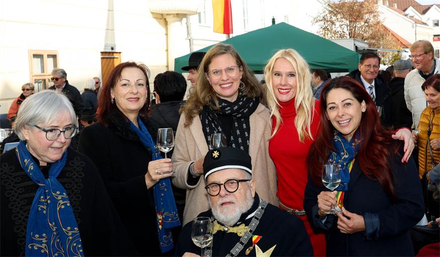 Feierliche Weintaufe in Eisenstadt