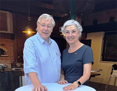 Anna Reinfeld folgt Johannes Fenz an der Spitze des Lions-Clubs nach.