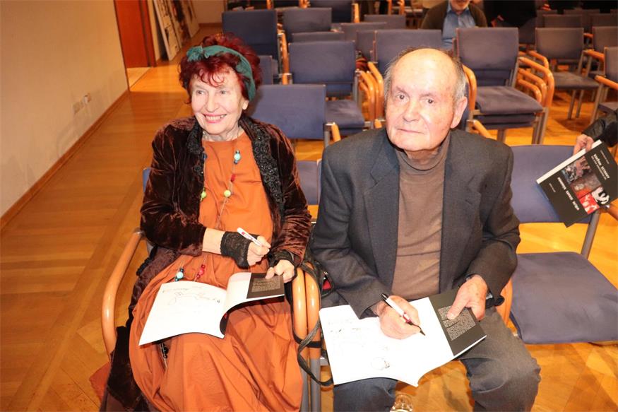 Buch über Großhöfleiner Künstlerin Annelie Wagner präsentiert