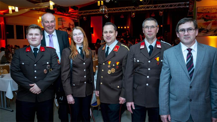 „Alles Walzer!“ statt „Wasser marsch!“ beim Feuerwehrball Zillingtal