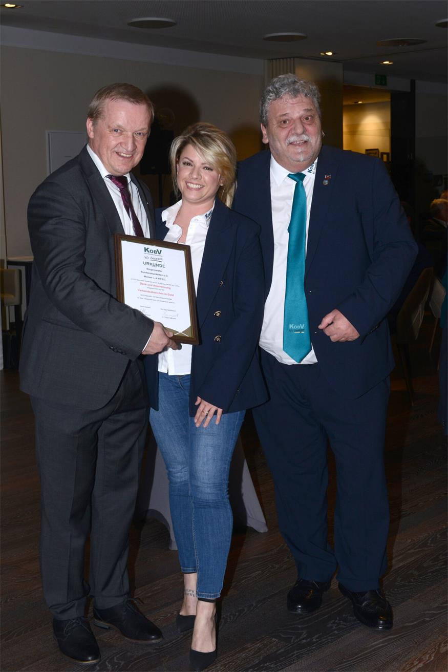 Auch der Behindertenverband KOBV um Franz Maldet und Alexandra Zmuric feierte mit dem Ortschef.