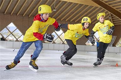 Auf die Plätze, fertig, los. Am Freitag skaten die Unterstufen-Schüler in Traiskirchen um die Siege beim Skating Rookie Finale. 