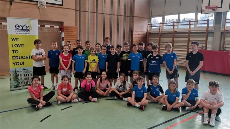 Aus dem eigenen Unterstufen-Zweig "Sport+" des BG/BRG Oberschützen gibt es genügend Talente, die den Weg in das bssm oder zu anderen Nachwuchs-Spitzensport-Schulmodellen der Oberstufe einschlagen. 