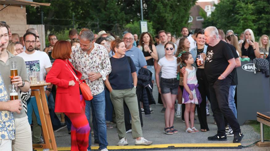 Feierlaune bei „Zweite Halbzeit“-Konzert im Eisenstädter Schlosspark