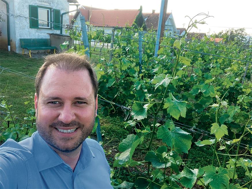 Ausgleich findet Christian Sagartz in seinem Weingarten in Inzenhof.