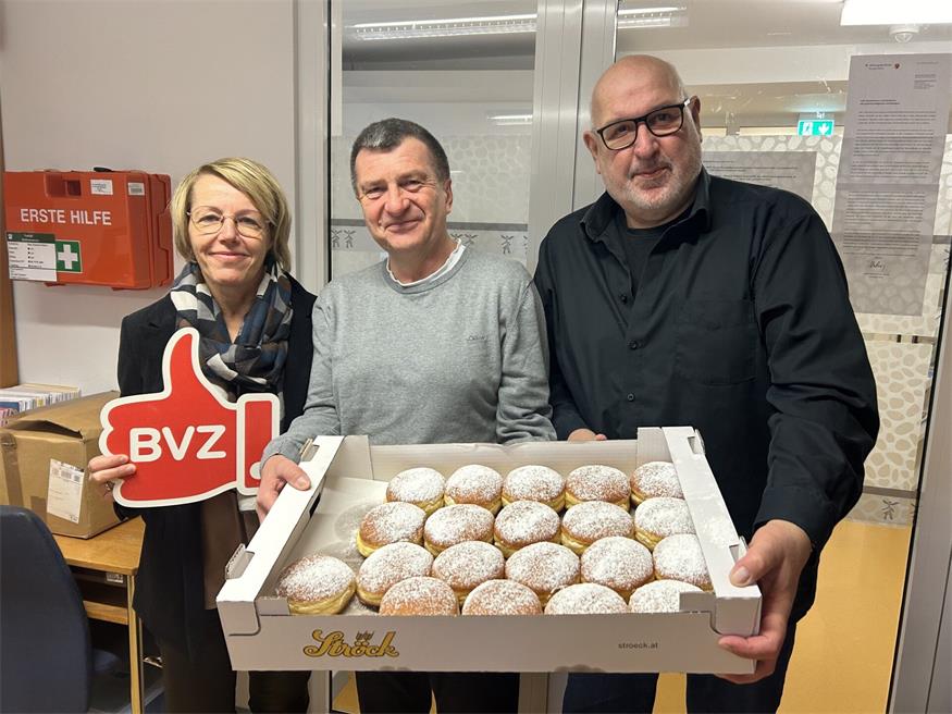 BVZ verteilte Faschingskrapfen