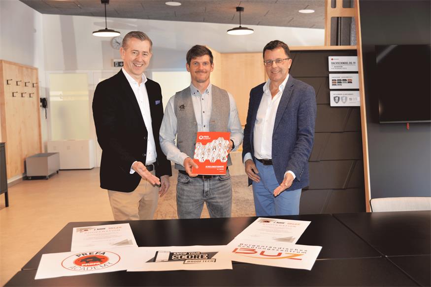 BUZ-Geschäftsführer Christian Vlasich, PREFA Academy-Leiter Stefan Winter und BUZ-Projektleiter für Digitales Lernen, Manfred Schweiger.
