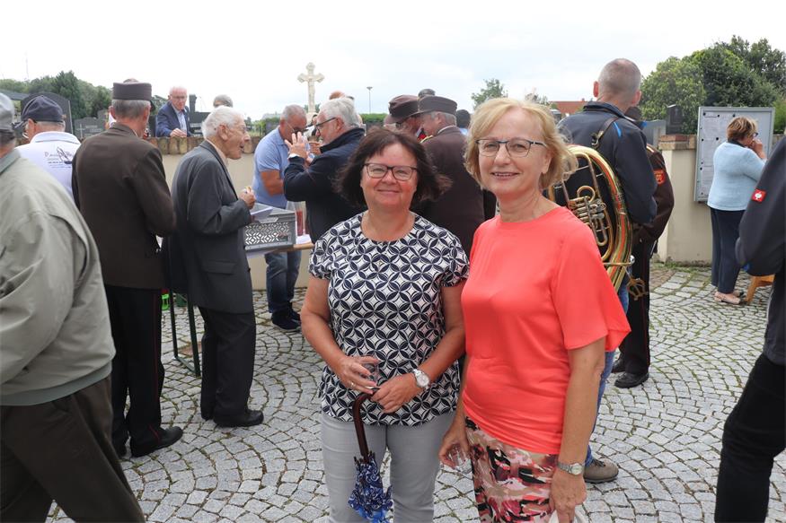 Friedhofkreuz in Krensdorf wurde restauriert