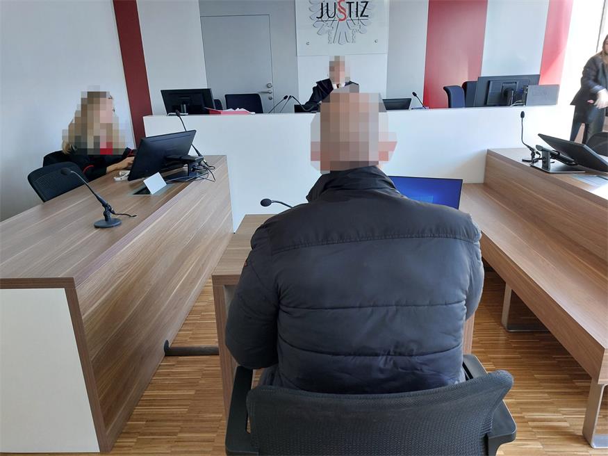 Bei dem 35-Jährigen war nach dem Verkehrsunfall ein Drogentest gemacht worden.