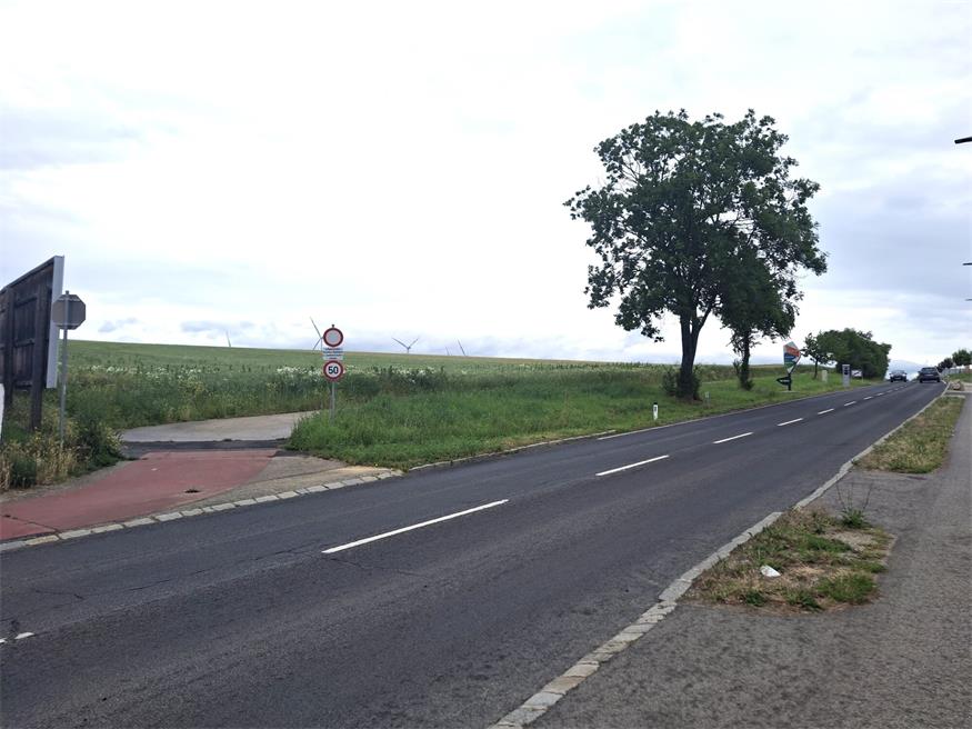 Bei der Eisenstädterstraße werden neue Bauplätze entstehen. Diese werden rauf bis zu jenen Güterweg reichen, der parrallel zur Eisenstädterstraße verläuft und in den Hotterweg mündet.