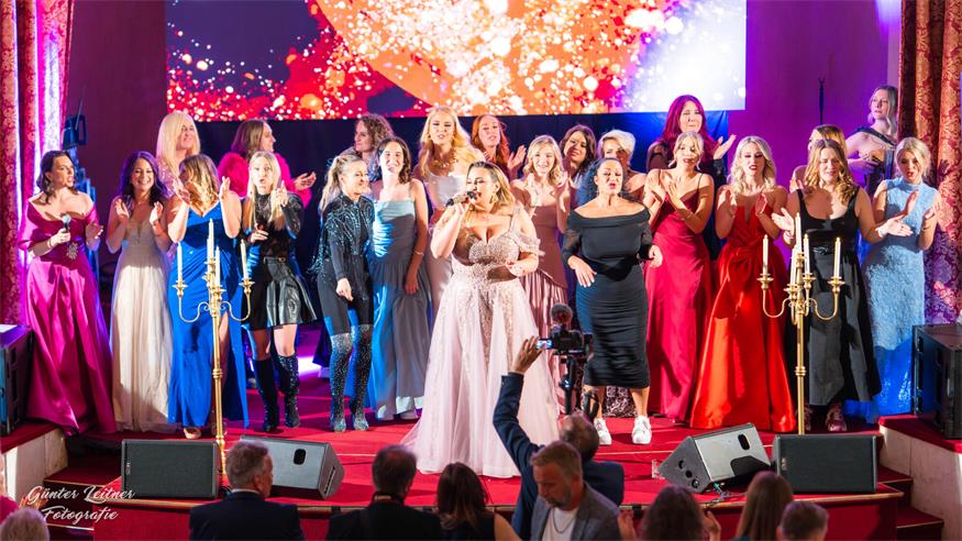 Bei der Superheldinnen-Gala in Wien stand der Zusammenhalt in der Musikbranche im Vordergrund. 