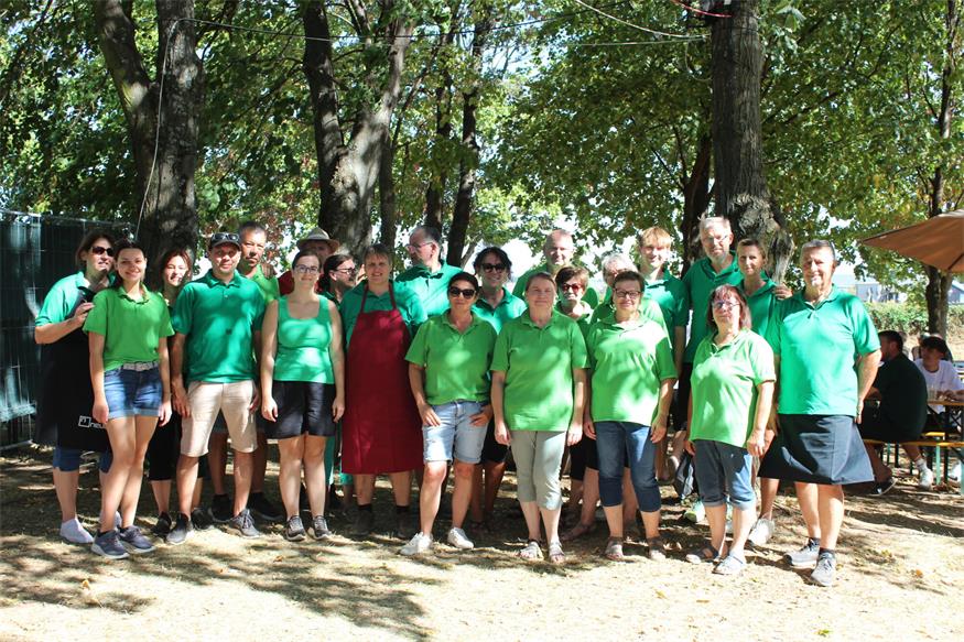 Beim Parkfest des Verschönerungsvereins Kleinwarasdorf wurde gemeinsam für die geplante Neugestaltung der Hauptstraße gesammelt.