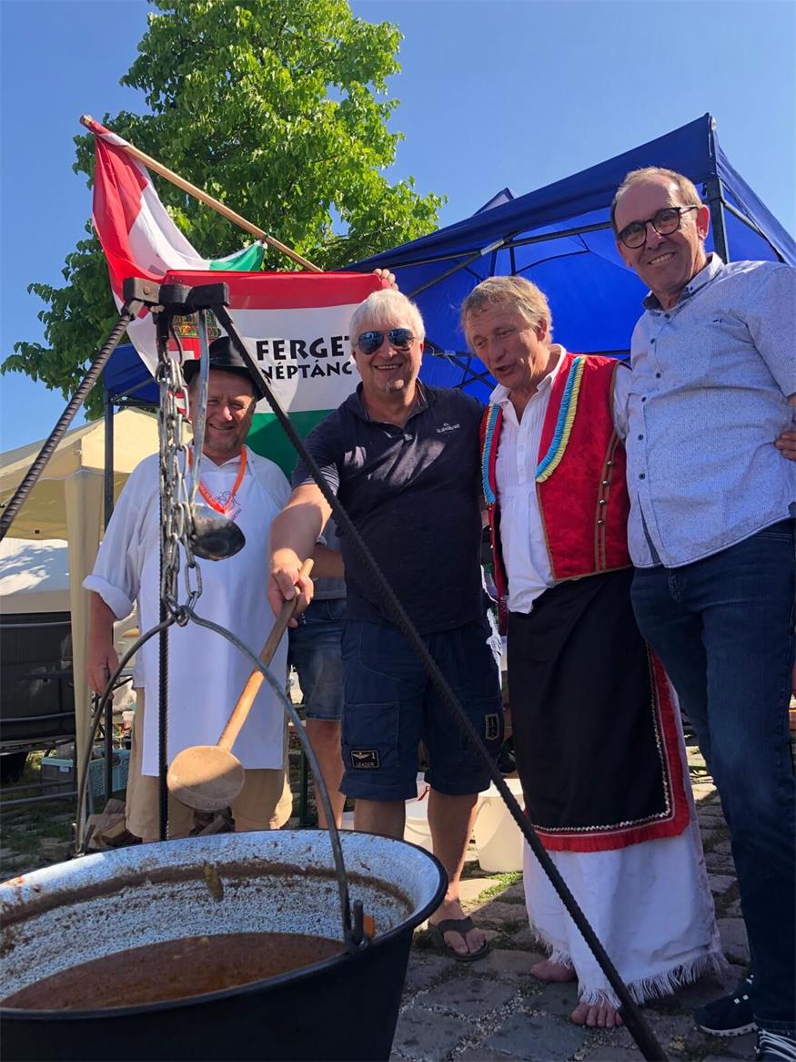Mittelburgenländische „Csalafinta“ tanzten beim Gulaschfestival Wien 