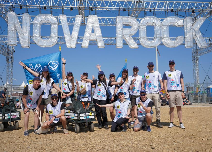 Nova Rock: 8.000 Flaschen und Dosen an Pfandspenden für Lerncafés Nova Rock: 8.000 Flaschen und Dosen an Pfandspenden für Lerncafés