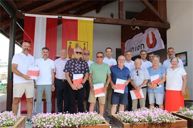 Pilgersdorf: 50 Jahre und 12 Geehrte im Zeichen der gelben Filzkugel