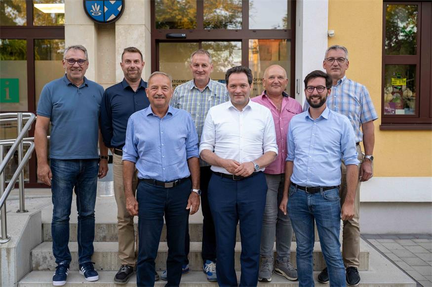 Bundesminister Totschnig besucht Zicksee: Wasser als Zukunftsfrage 