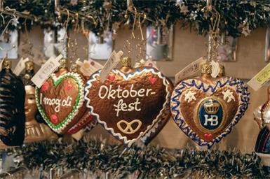Events im Bezirk Eisenstadt: Herbstgold, Kabarett und Oktoberfest