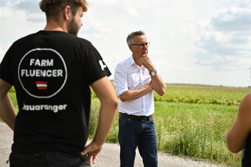 Farmfluencer „Bauaranger“ bekam Besuch vom Bauernbund-Präsident 