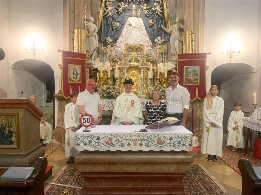 Pater Stefan aus Loretto: ein Leben mit Gott Pater Stefan aus Loretto: ein Leben mit Gott