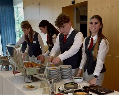 „Slow Food Schmecktakel“ in Parndorf: Genuss mit Verantwortung