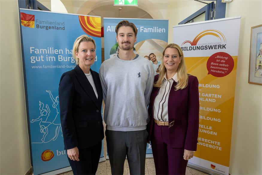 „Jung, digital, anders“: Was Kinder und Jugendliche brauchen 
