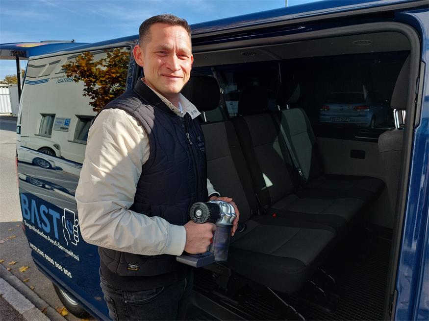 Unterwegs im Sammeltaxi: „Mit dem BAST passt alles!“ 