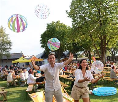 ORF-Sommerfest: Neufeld tanzt sich durch die Sommernacht