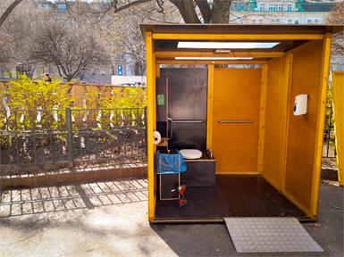 Neudörfler Spielplatz erhält ökologisches WC