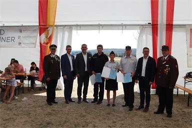 Verstärkung auf vier Rädern für die Feuerwehr Neudorf
