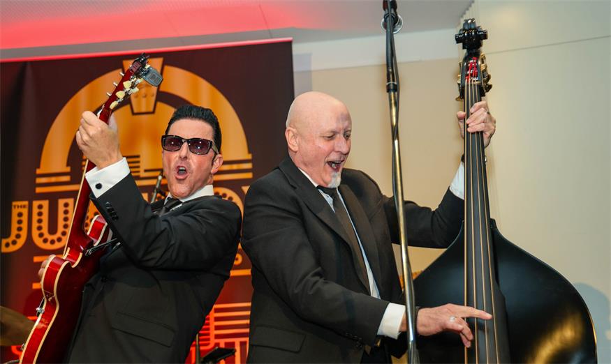 Jukebox Bandits boten Show der Superlative im Seerestaurant Neufeld 