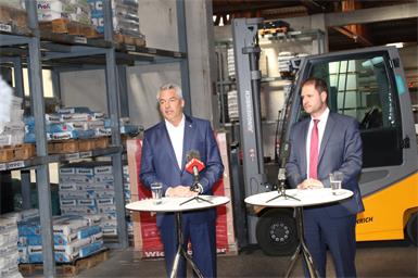 Werbung fürs Wohnpaket führte den Bundeskanzler ins Baustoff-Center
