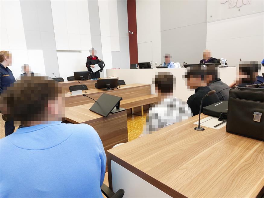 Sechs Jugendliche wegen Gewalttaten vor Gericht 