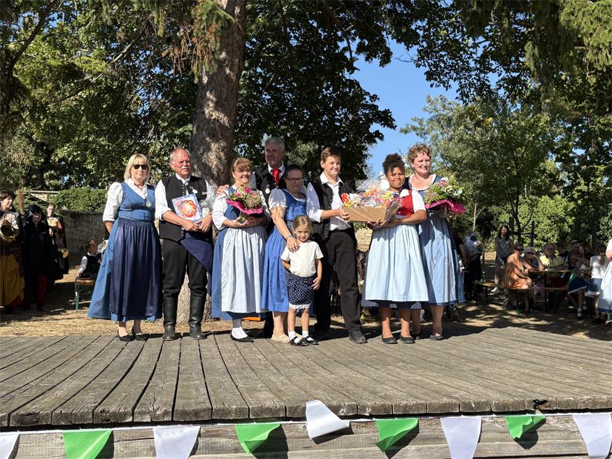 Jubiläum: Neusiedls Kindervolkstanzgruppe feiert im Tanzschritt 