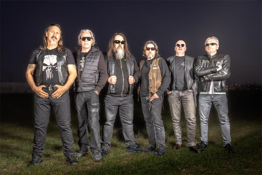 „Silverback“: 353 Jahre on Stage 
