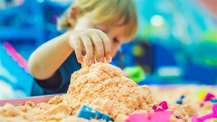 Kinetic Sand selber machen: 6 geniale Rezepte 