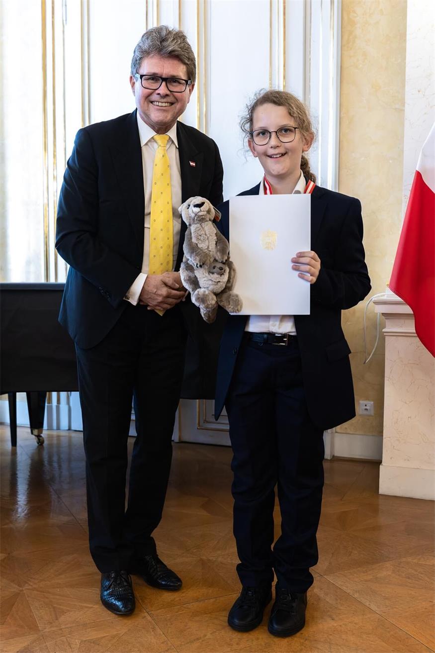 Minister ehrte Mathematiktalente aus Neusiedl und Weiden am See 